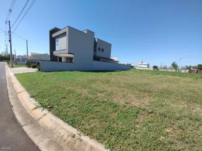 Lote/Terreno à venda, 638m² no , Holambra