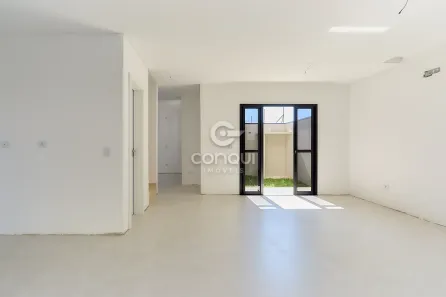 Casa de Condomínio com 3 Quartos à venda, 131m² no Uberaba, Curitiba