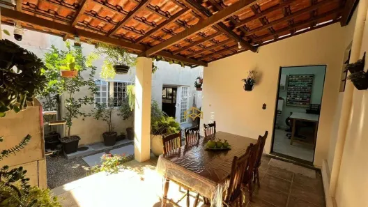 Casa com 4 Quartos à venda, 160m² no Parque Jambeiro, Campinas