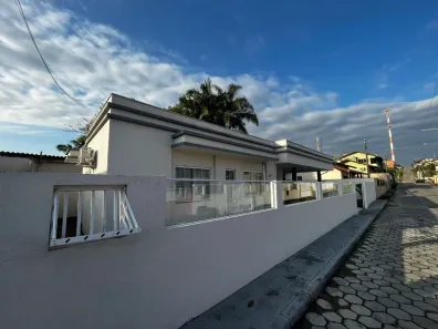 Casa com 3 Quartos à venda, 253m² no Santo Antonio, Balneário Piçarras
