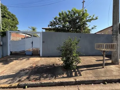 Casa com 3 Quartos à venda, 128m² no Vila Nasser, Campo Grande