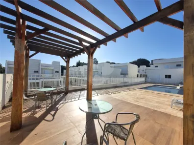 Casa de Condomínio com 2 Quartos à venda, 93m² no Jardim Simus, Sorocaba