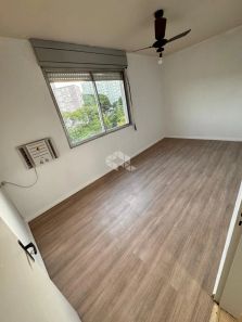 Apartamento com 3 Quartos à venda, 72m² no Jardim Sabará, Porto Alegre