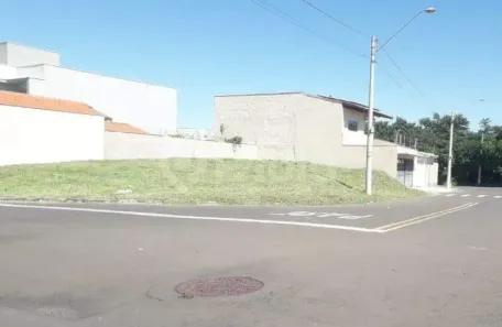 à venda, 381m² no Campestre, Piracicaba