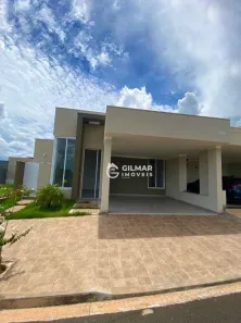 Casa de Condomínio com 3 Quartos à venda, 158m² no Petit-Trianon, Araçatuba