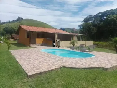 Fazenda/Sítio com 2 Quartos à venda, 70m² no Paula Lima, Juiz de Fora