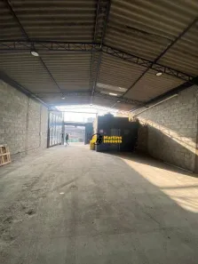Galpão/Depósito/Armazém para alugar, 260m² no Bussocaba, Osasco