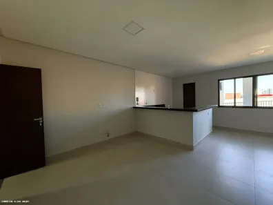 Apartamento com 3 Quartos para alugar, 110m² no , Guanambi