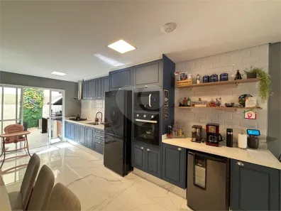 Sobrado com 3 Quartos à venda, 204m² no Chora Menino, São Paulo