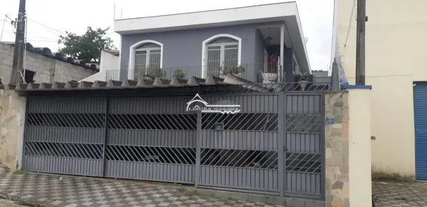 Casa com 4 Quartos à venda, 250m² no Vila Pinheiro, Jacareí