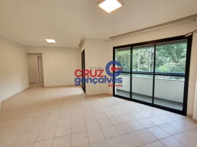 Apartamento com 3 Quartos para alugar, 156m² no Vila Santo Antônio, Rio Claro