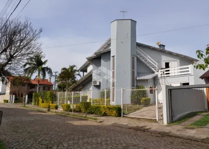 Casa com 4 Quartos à venda, 287m² no Espírito Santo, Porto Alegre