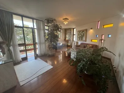 Casa com 4 Quartos à venda, 367m² no São Lucas, Belo Horizonte