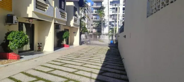 Casa de Condomínio com 3 Quartos à venda, 77m² no Caiobá, Matinhos