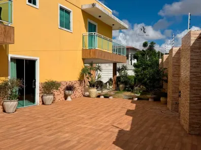 Sobrado com 4 Quartos à venda, 490m² no São Bento, Fortaleza