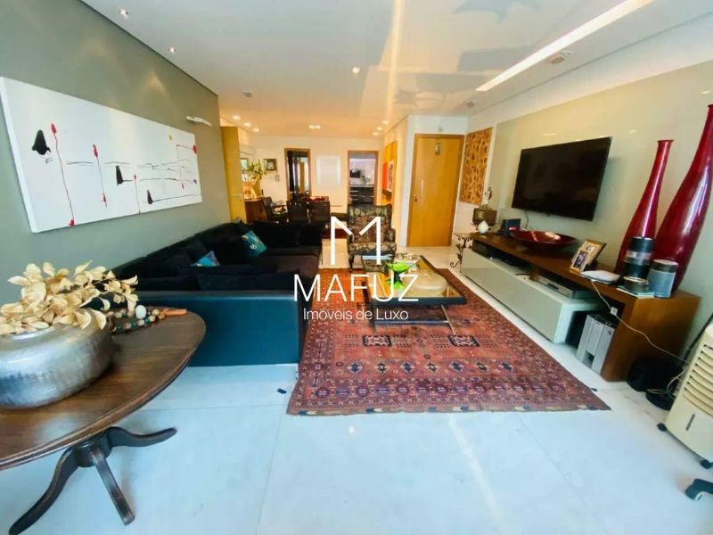 Apartamento com 3 quartos — Santo Antônio, Belo Horizonte