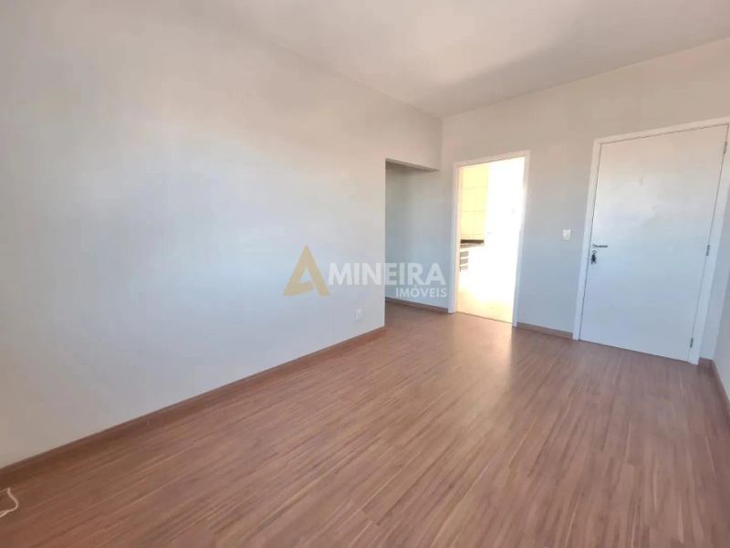 Apartamento com 3 quartos — Havaí, Belo Horizonte