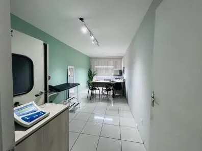Sala Comercial à venda, 30m² no Vila Isabel, Rio de Janeiro