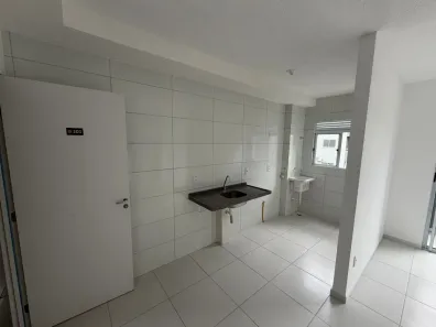 Apartamento com 2 Quartos à venda, 42m² no Guaribas, Eusébio