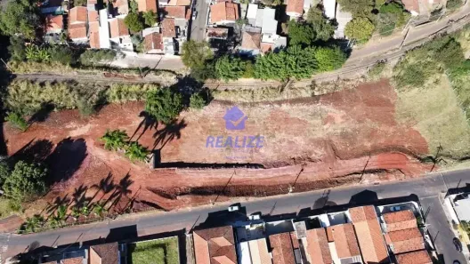 à venda, 5000m² no Vila dos Lavradores, Botucatu