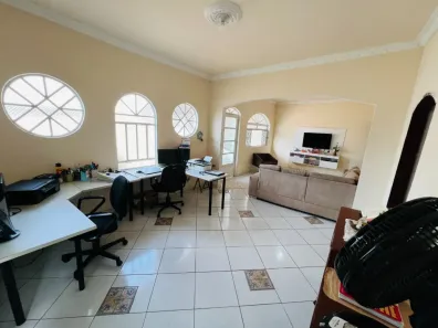 Casa com 3 Quartos à venda, 141m² no Jardim São Vicente, São José dos Campos