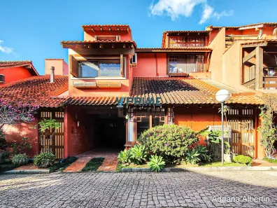 Casa de Condomínio com 3 Quartos à venda, 300m² no Ipanema, Porto Alegre