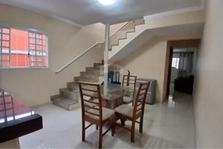 Sobrado com 3 Quartos à venda, 200m² no Jardim Interlagos, Hortolândia