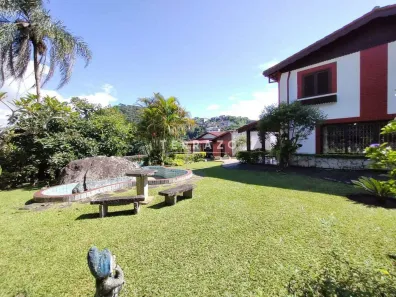 Casa com 7 Quartos à venda, 500m² no Araras, Teresópolis