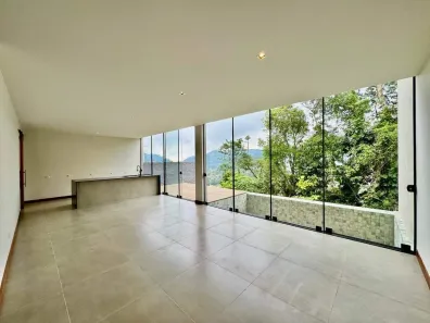 Casa de Condomínio com 3 Quartos à venda, 191m² no Quitandinha, Petrópolis