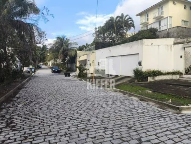 Lote/Terreno à venda, 360m² no Camboinhas, Niterói