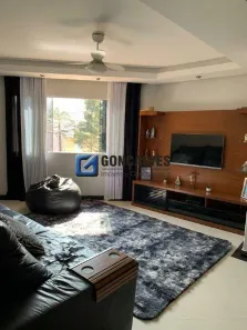 Sobrado com 3 Quartos à venda, 383m² no Cerâmica, São Caetano do Sul