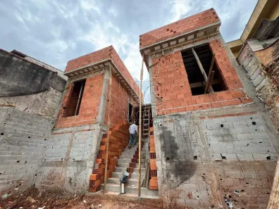Casa com 3 Quartos à venda, 130m² no Vila Curuçá, Santo André