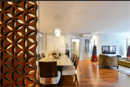 Apartamento com 3 Quartos à venda, 300m² no Jardim Paulista, São Paulo