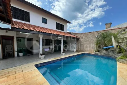 Casa com 4 Quartos à venda, 250m² no , Peruíbe