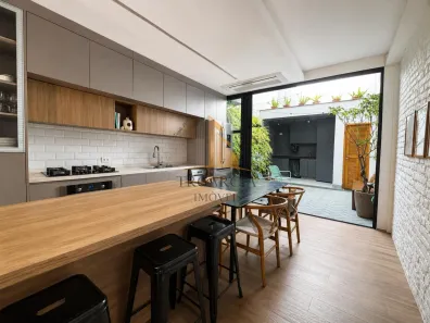 Casa com 2 Quartos à venda, 160m² no Vila Bertioga, São Paulo