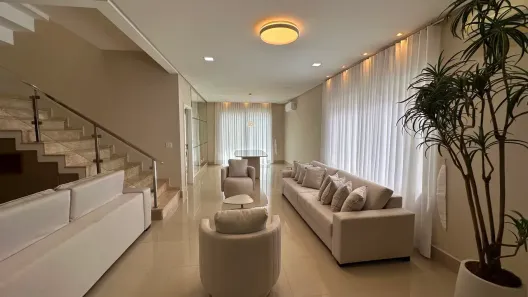 Casa de Condomínio com 4 Quartos para alugar, 250m² no Ponta Negra, Manaus