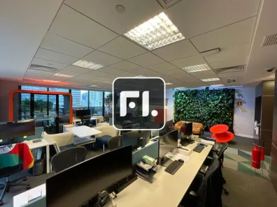 Sala Comercial para alugar, 320m² no Vila Olímpia, São Paulo