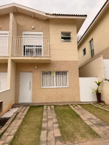 Casa de Condomínio com 3 Quartos à venda, 107m² no Vila Omizollo, Louveira