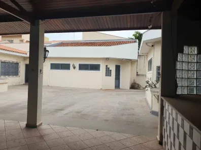 Casa com 3 Quartos à venda, 218m² no Vila Pacífico, Bauru