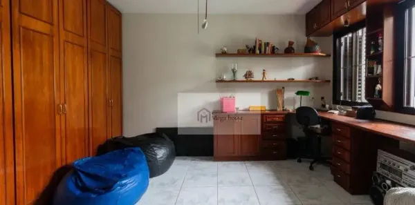 Sobrado com 4 Quartos à venda, 263m² no Vila das Mercês, São Paulo