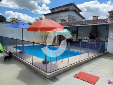 Casa com 3 Quartos à venda, 360m² no Maravista, Niterói