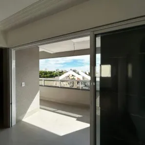 Apartamento com 3 Quartos para alugar, 95m² no Saraiva, Uberlândia