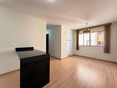Apartamento com 3 Quartos para alugar, 57m² no Loteamento Sumaré, Maringá