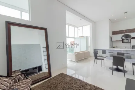 Apartamento com 2 Quartos para alugar, 134m² no Cerqueira César, São Paulo