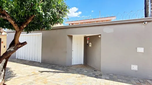 Sobrado com 4 Quartos à venda, 313m² no Ribeirânia, Ribeirão Preto