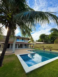 Casa de Condomínio com 5 Quartos à venda, 373m² no Busca Vida (Abrantes), Camaçari