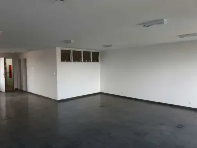 Sala Comercial à venda, 85m² no Centro, Jundiaí