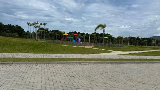Lote/Terreno à venda, 362m² no São João do Rio Vermelho, Florianópolis