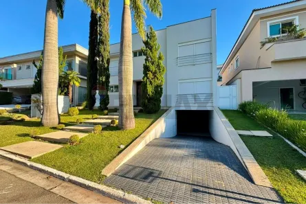Casa de Condomínio com 4 Quartos para alugar, 536m² no Tamboré, Barueri