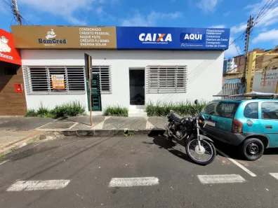 Ponto Comercial para alugar, 200m² no Centro, Uberlândia
